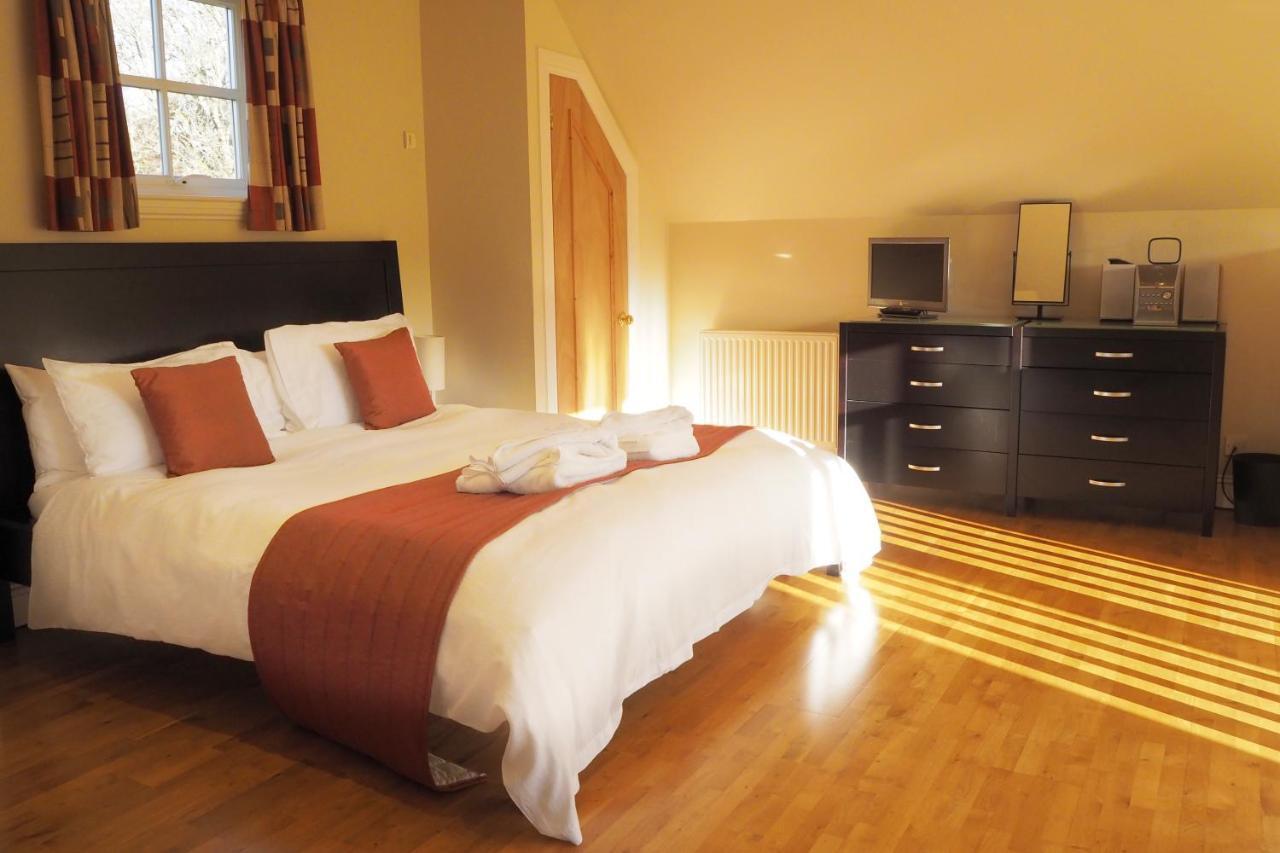 Highland Heather Lodges Comrie Buitenkant foto
